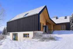Haus am Fels